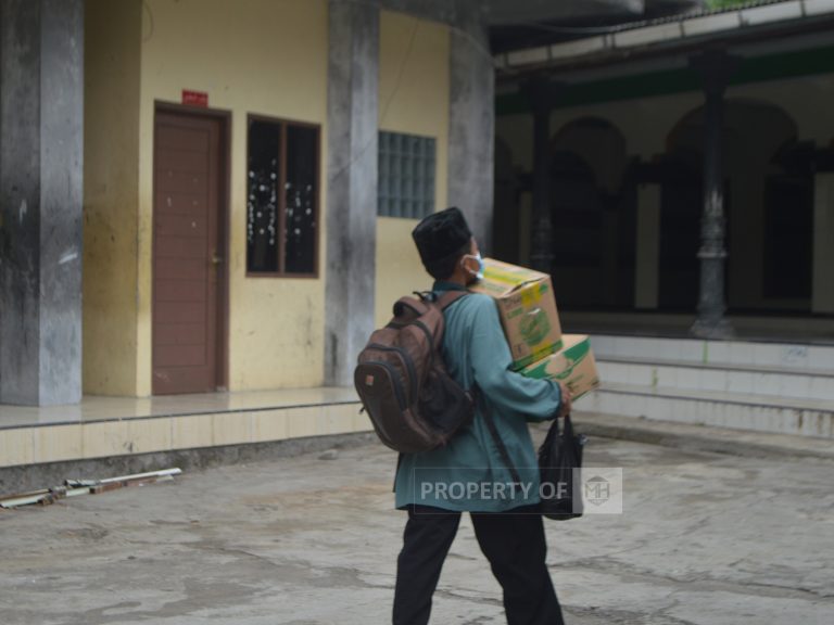 Kedatangan Santri Setelah Liburan Semester 1 Tahun Pelajaran 2021/2022